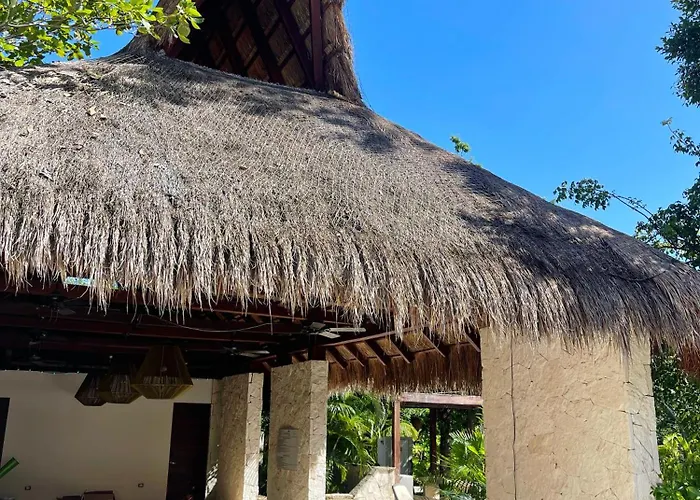 Pousada Tikal *